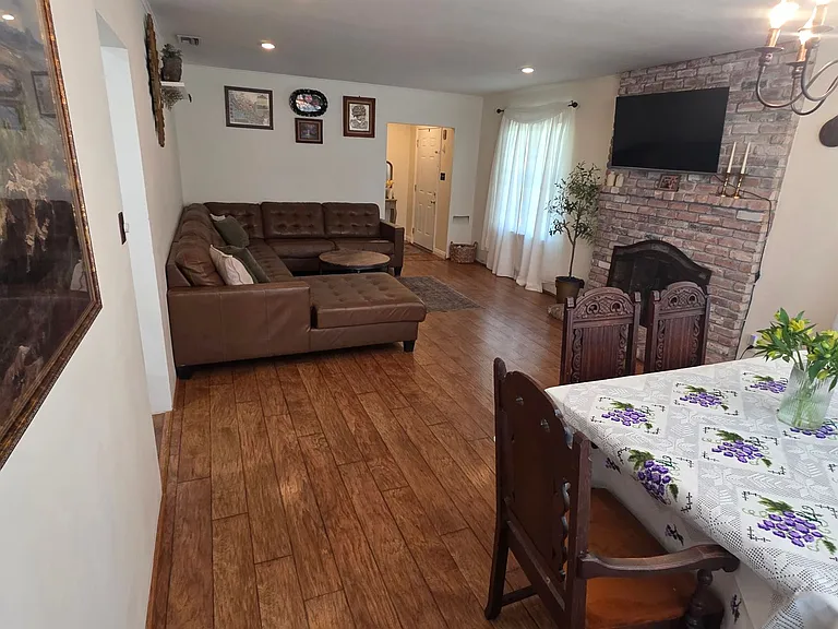 3524 Bandini Ave — Photo 6