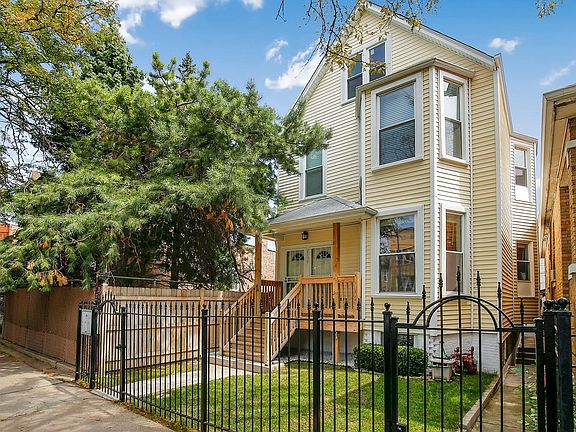 3rd image of 2039 N Kostner Ave #1
