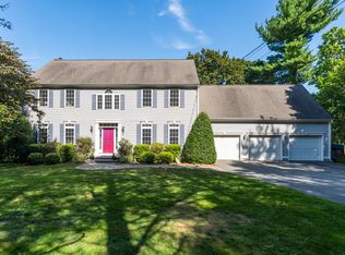 795 Nut Plains Rd, Guilford, CT 06437