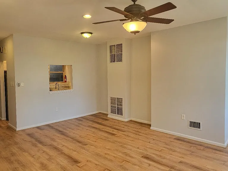 1617 Christian St #2 — Photo 6