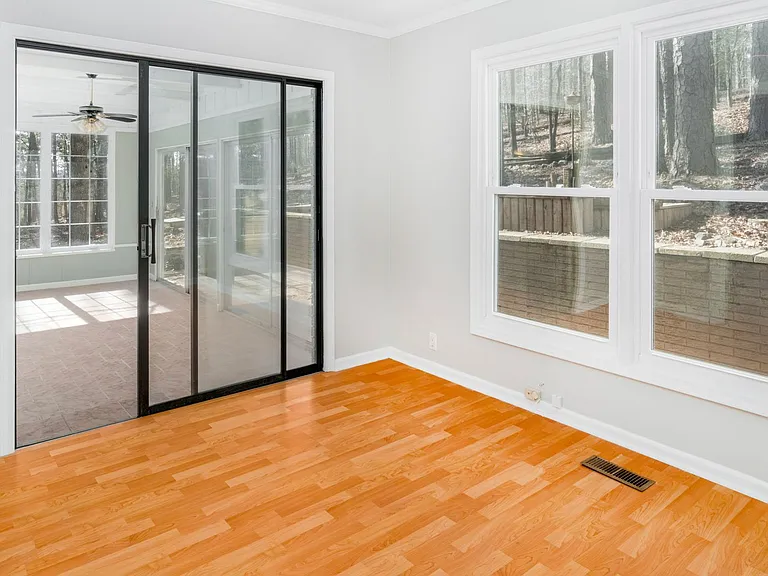 16 Malaga Cir — Photo 18