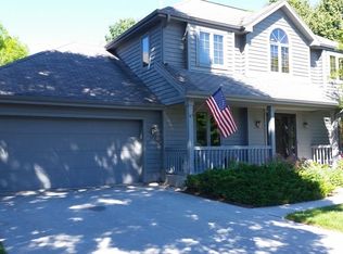 357 Woodlake Ct, Kohler, WI 53044