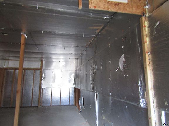 5th image of 16063 Quarterhorse Ct