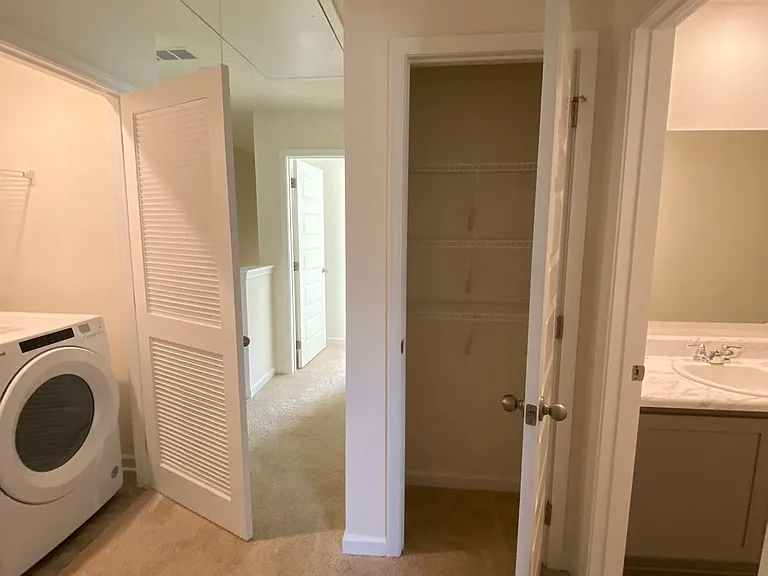 4290 Callum Ct #4290 — Photo 12