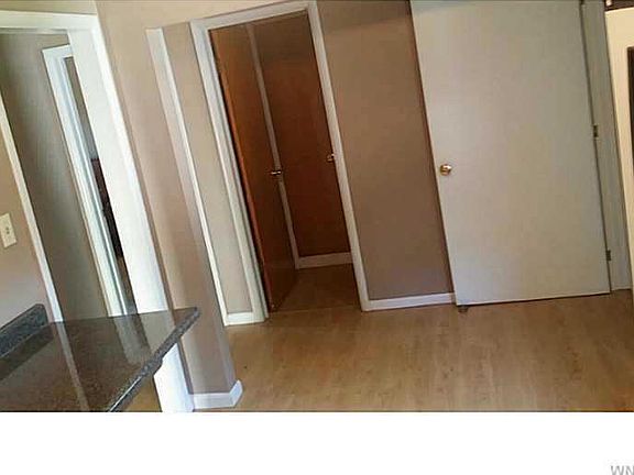 4th image of 248 Meadow Dr