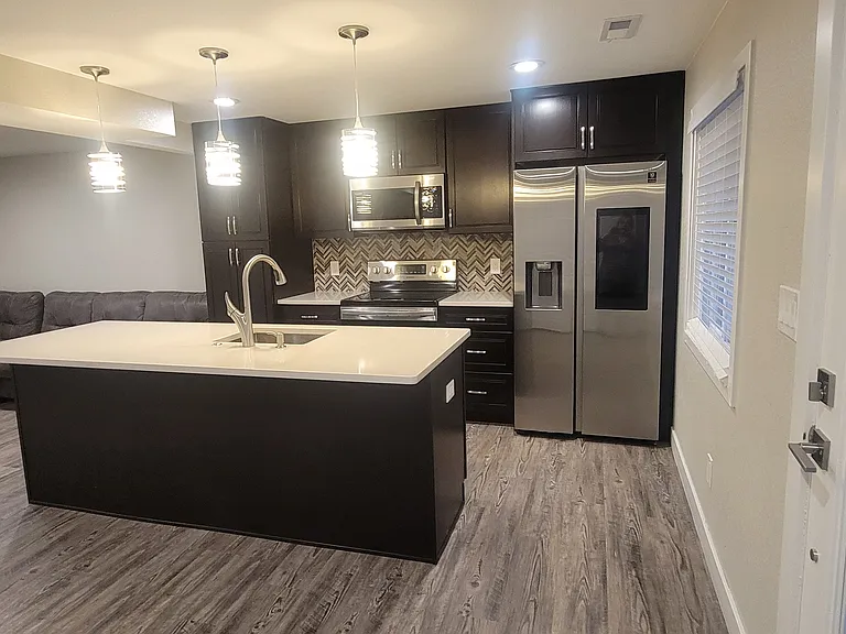 8040 W Chestnut Dr — Photo 4