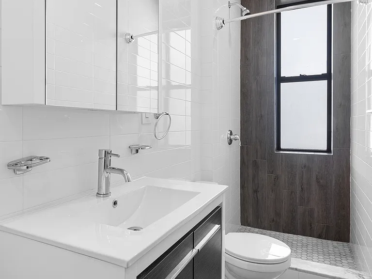 304 E 77th St #5 — Photo 7