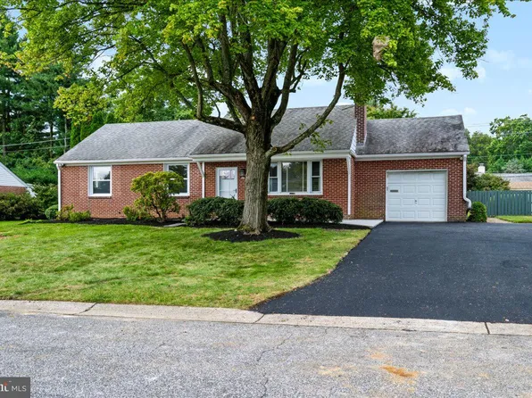 22 W Dale Rd, Wilmington, DE 19810