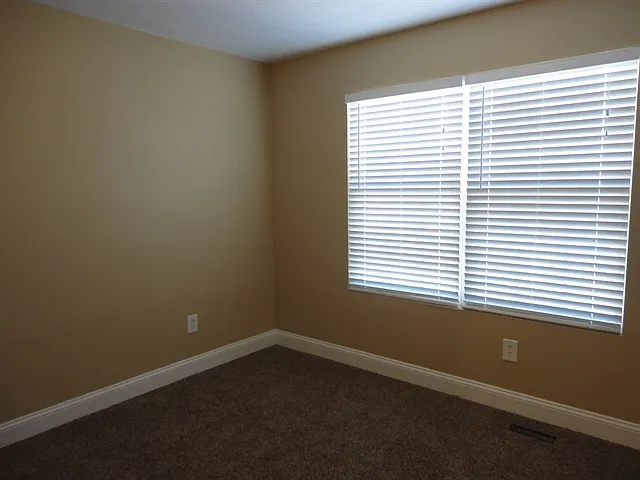 1455 Woodside Dr — Photo 18
