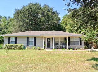 5419 Cox Rd, Milton, FL 32583