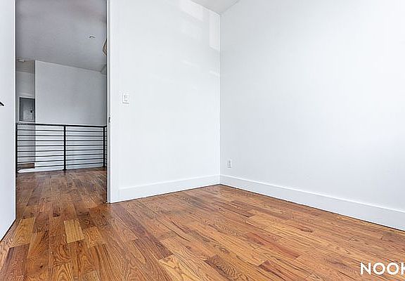5th image of 166 Central Ave #1E