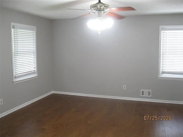 5159 Stratham Dr — Photo 20