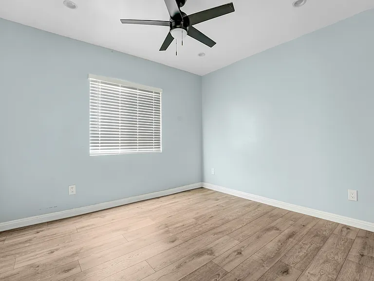 239 W 112th St #237 — Photo 5