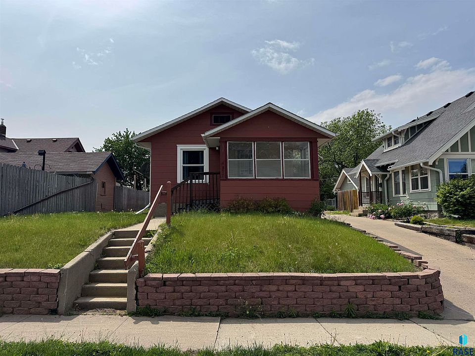 1st image of 209 N Euclid Ave