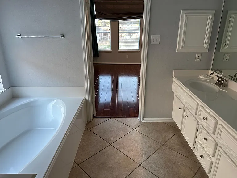 11307 Bright Canyon Ln — Photo 15