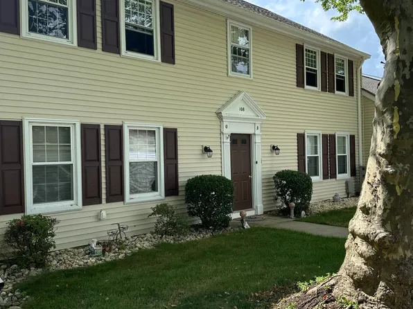 108B Hanover Ln, Monroe Township, NJ 08831