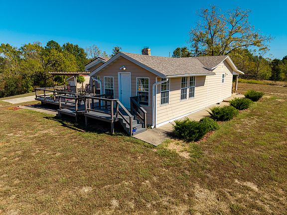 4th image of 1631 County Road N -321