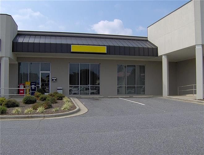 2nd image of 1154 Lenoir Rhyne Blvd SE