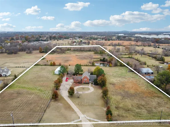 780 W 121st St S, Jenks, OK 74037