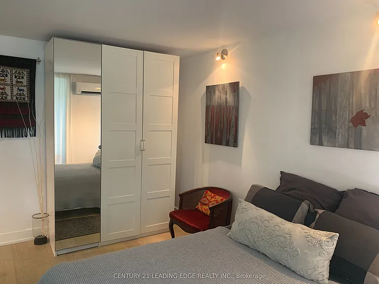 40 Homewood Ave #208 — Photo 7