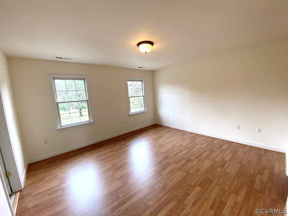 1705 Idlewood Ave — Photo 4