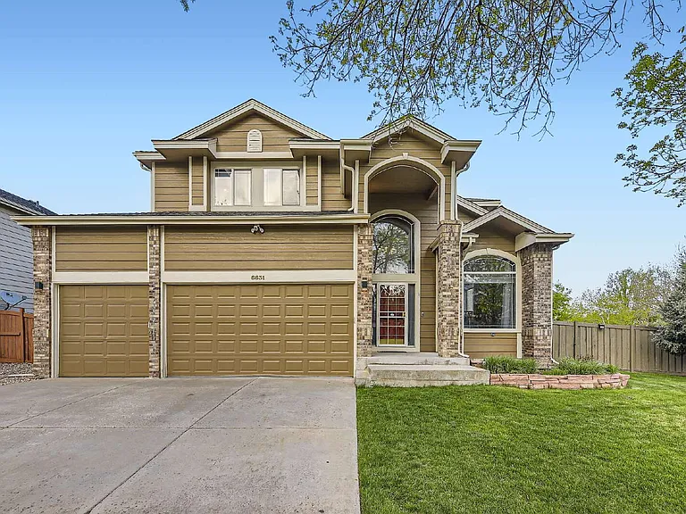 6631 W Alamo Dr — Photo 1