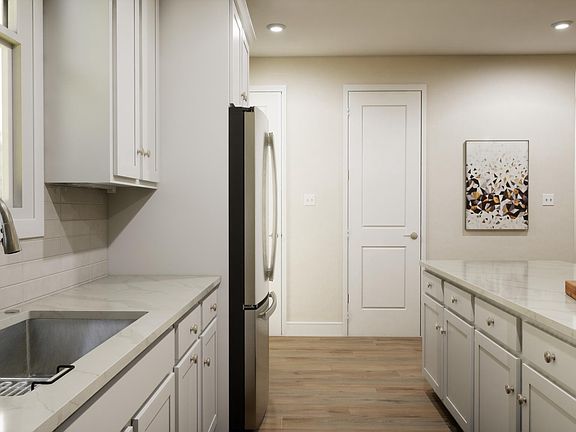 5th image of 7059 Osborn Ct