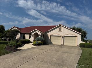 109 Studebaker Ct, Brookville, OH 45309