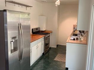 1115 Phillips St, Vista, CA 92083