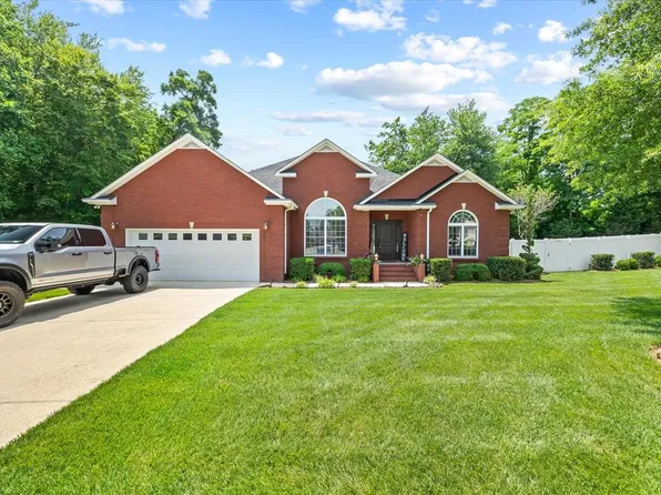 375 Abby Ct, Cookeville, TN 38506