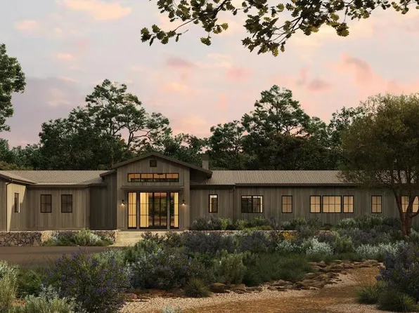 966 Shippee Ln, Ojai, CA 93023