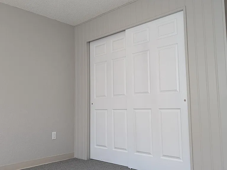 Unit Photo