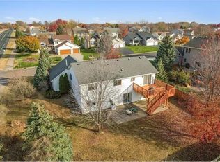 15900 Cinnamon Way, Rosemount, MN 55068