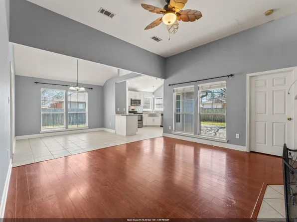 16366 Somersby Ave, Baton Rouge, LA 70817