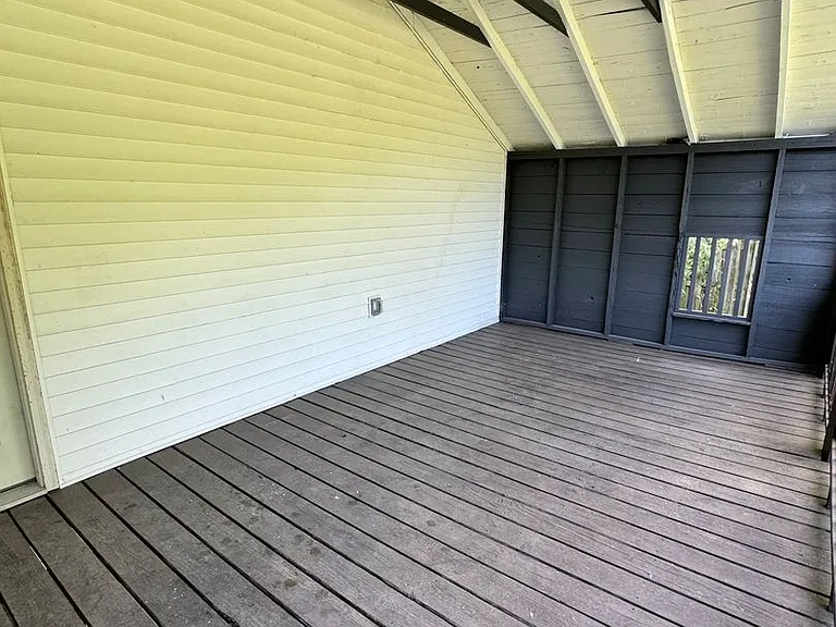 1625 S Maple Rd — Photo 37