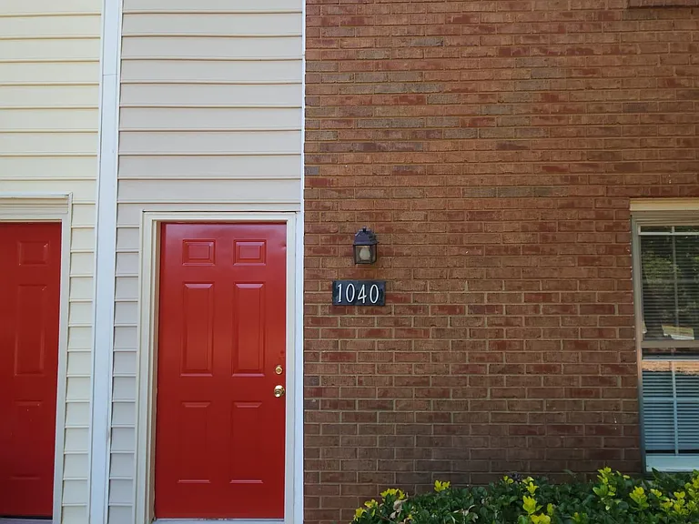 1040 Old Holcomb Bridge Rd — Photo 14