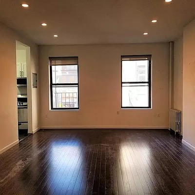 Rented by Bold New York | media 15