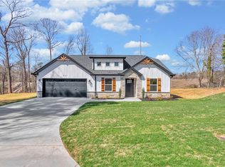 1292 Hebron Church Rd, Iva, SC 29655