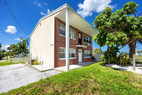 2502 Gary Cir #B Photo 1 2502 Gary Cir #B Photo 1