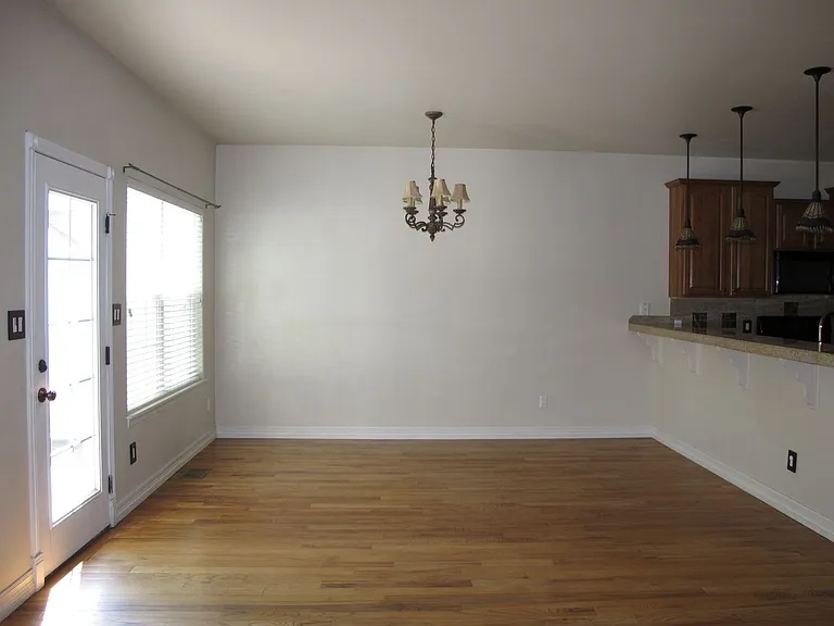 846 N 7th St — Photo 5