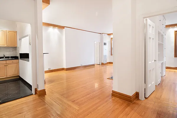 Rented by WAM Partners - William Moses Co. | media 13