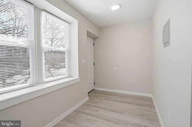 6157 Walnut St #2 — Photo 3