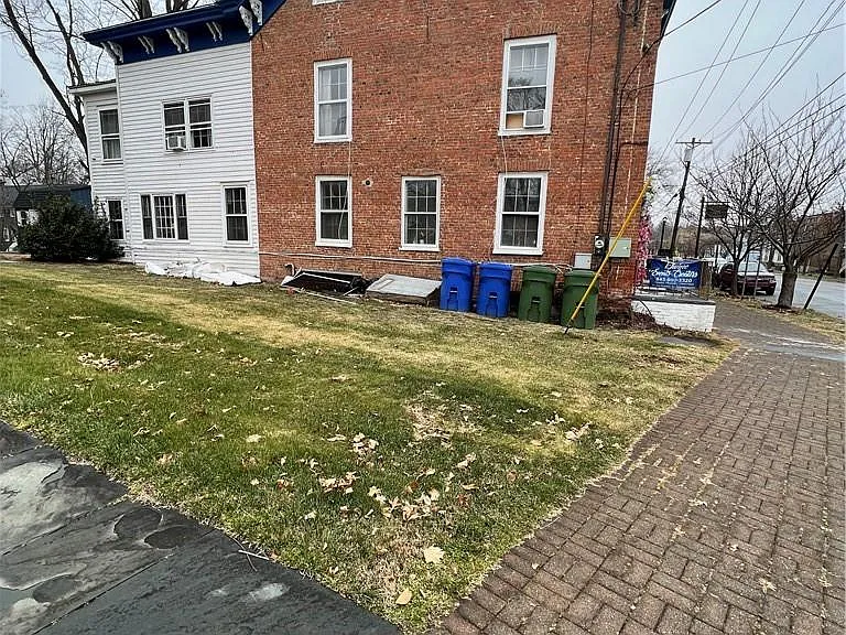 155 Main St #6 — Photo 2