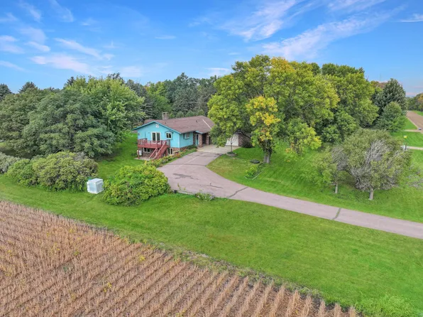 1053 150th Ave, Slayton, MN 56172