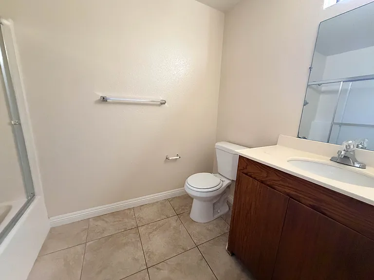 25880 Dartmouth St #T — Photo 10