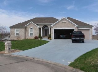 2103 Fairway View Ct, Wentzville, MO 63385
