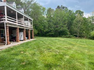 973 Allendale Dr #1B, Charlottesville, VA 22901