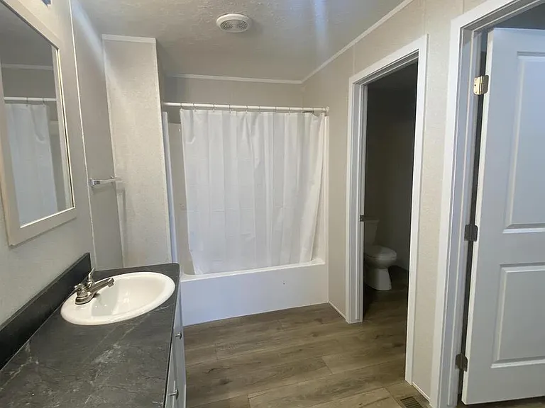 109 Mitchell Dr — Photo 5