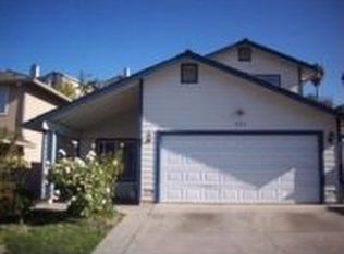 727 Las Casitas Dr, Salinas, CA 93905
