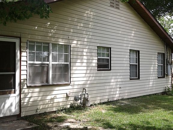 2nd image of 12442 Coulson St